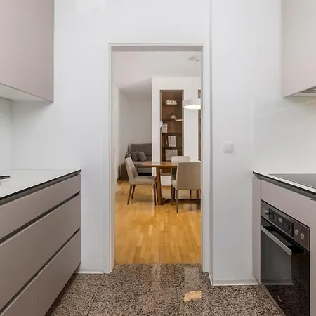 Garden With Pool Apartment Opatija